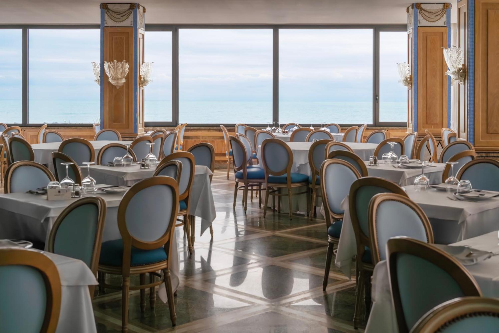 海滨长廊酒店 Montesilvano Marina 外观 照片